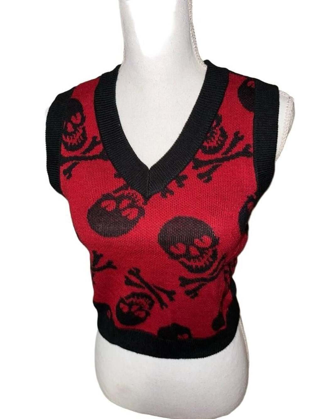 Social Collision Sweater Vest Size SM Red Black Skull Knit Crop Top